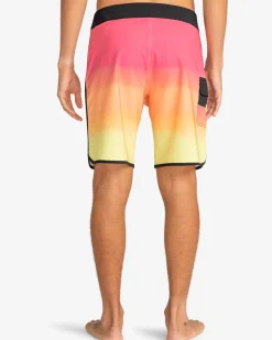 73 Fade Pro 19" - Calções de banho pelo joelho para Homem