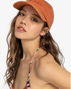 Essential - Bon&eacute; para Mulher