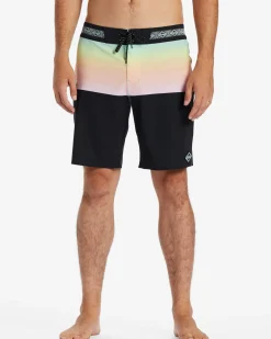 Fifty50 Pro - Boardshorts de desempenho para Homem